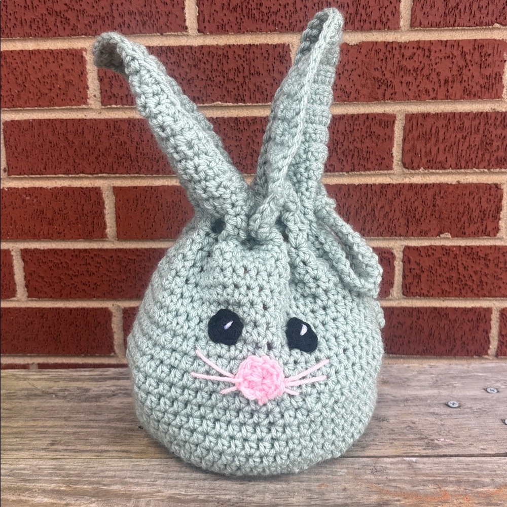 Crochet Bunny Bag - Picture 5 of 7